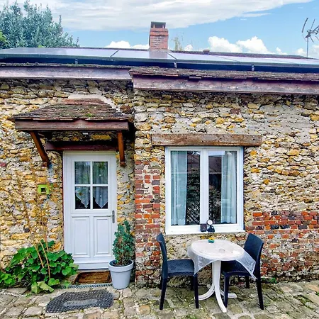 In Le Chatel With Swimming Pool Ferienhaus *